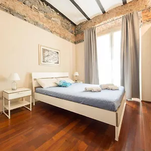 loft-galata.hotelitalianriviera.com/