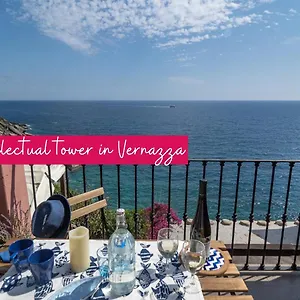 refilea-sea-view-tower-villa.hotelitalianriviera.com/